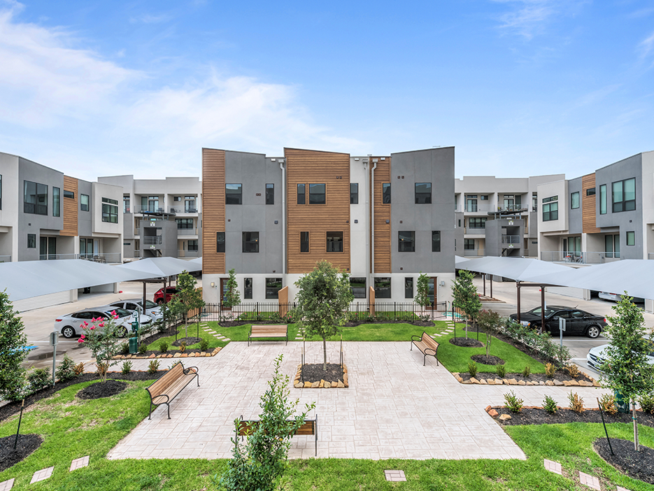 2401 Crawford St Midtown Houston Townhomes Surge Homes